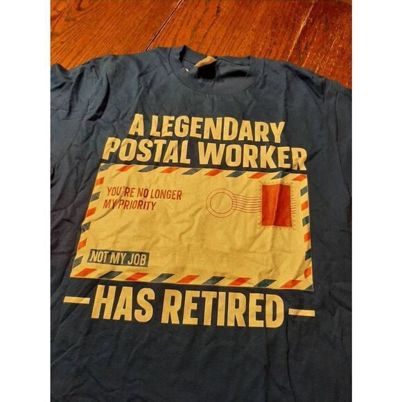 New Medium Retired Post Office Worker Postal Carrier Cotton Tee T-Shirt Top NWT - Picture 2 of 3